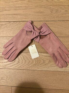 NWT Pink Suede Bow Gloves